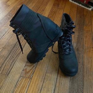 Sorel Women’s Lexi Wedge Felt